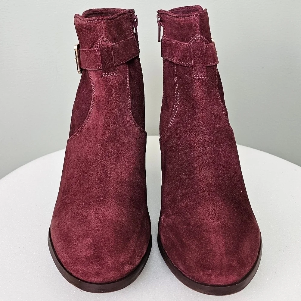 New Diba Sleek Bootie Burgundy Suede Gold Buckle Ankle Women Size 9